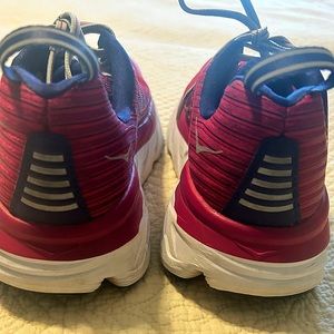 HOKA Women’s Running Shoe - Size 8